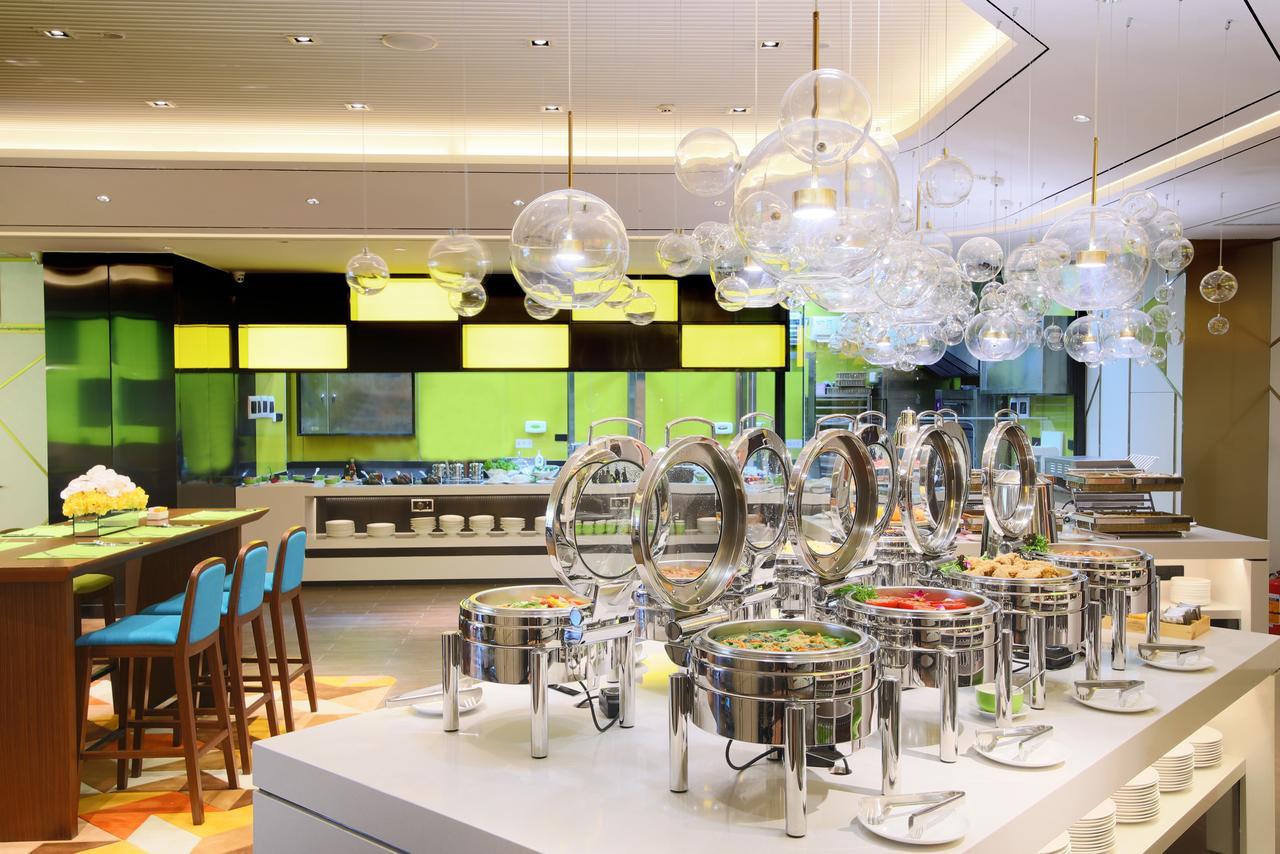 Hampton By Hilton Zhongshan Nanlang Zewnętrze zdjęcie