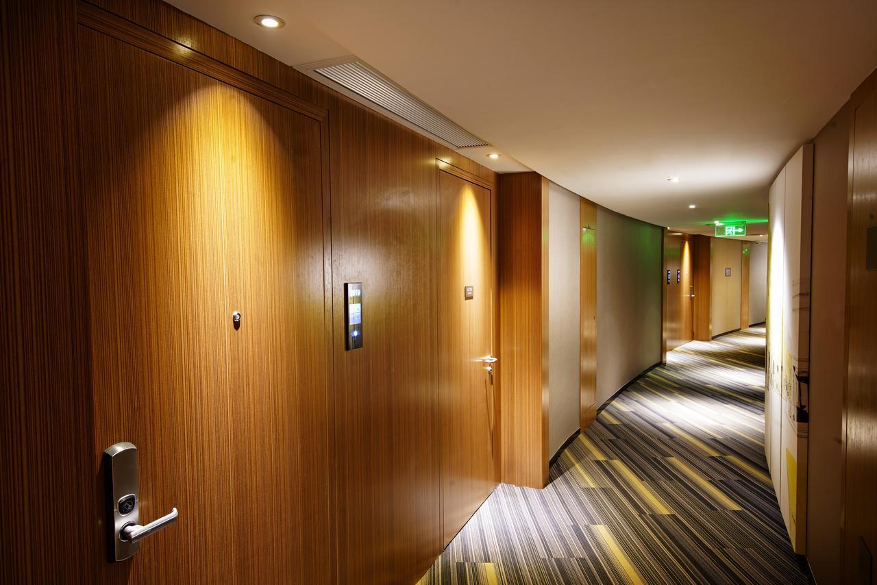 Hampton By Hilton Zhongshan Nanlang Zewnętrze zdjęcie