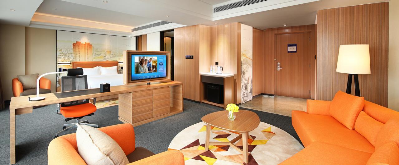 Hampton By Hilton Zhongshan Nanlang Zewnętrze zdjęcie