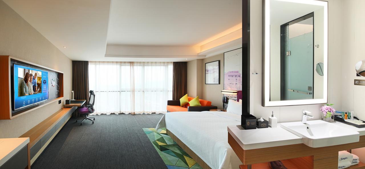 Hampton By Hilton Zhongshan Nanlang Zewnętrze zdjęcie