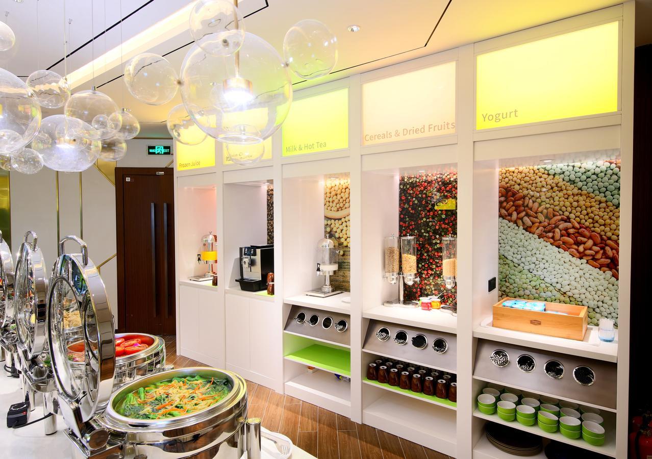 Hampton By Hilton Zhongshan Nanlang Zewnętrze zdjęcie