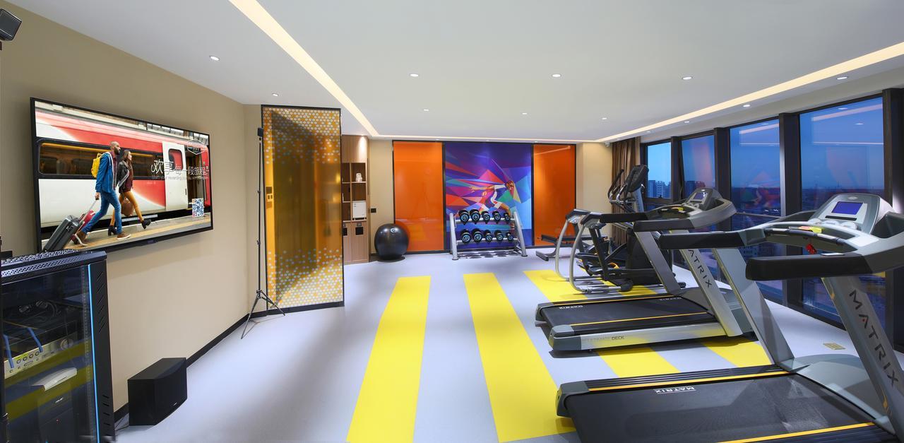 Hampton By Hilton Zhongshan Nanlang Zewnętrze zdjęcie